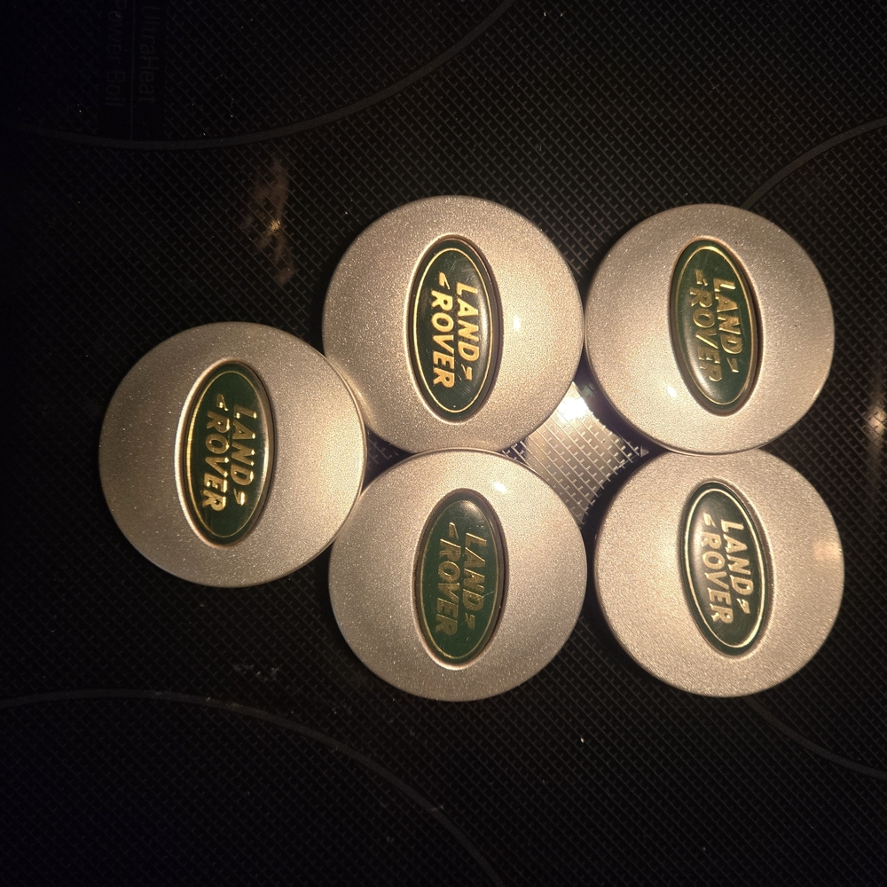 Land Rover Silver Wheel Center Caps Set